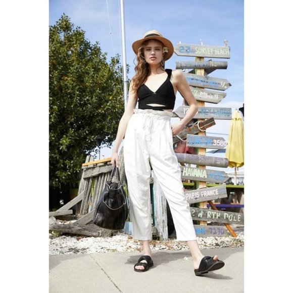 FREE PEOPLE Margate High Waist Pleated Paperbag Pants - Medium NWT - Picture 3 of 6